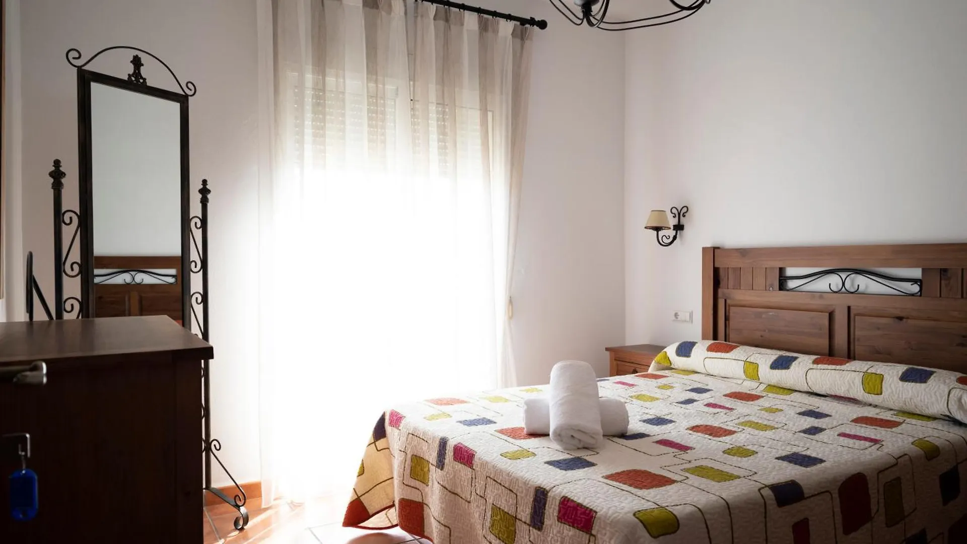 Casa Don Alejandro Y Dona Florencia Hornachuelos
