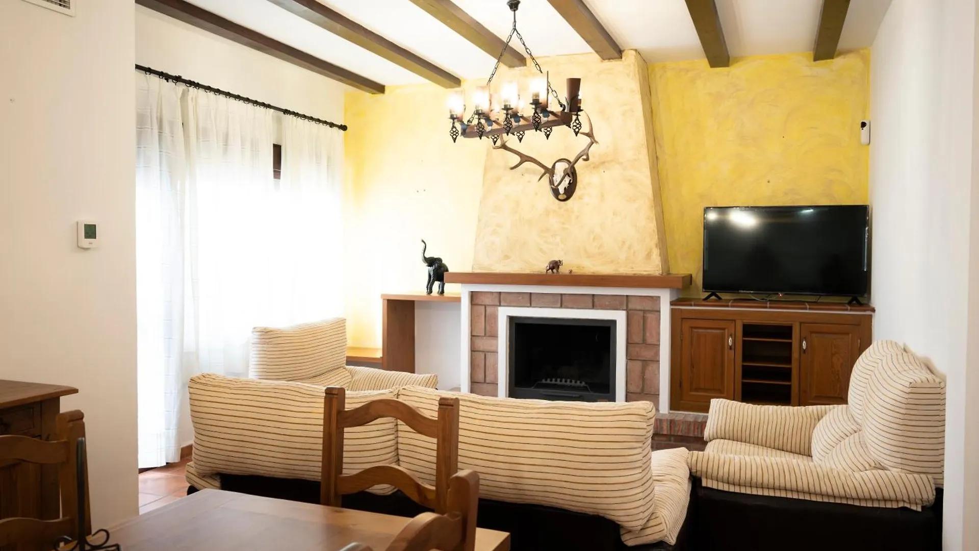 Casa Don Alejandro Y Dona Florencia Hornachuelos